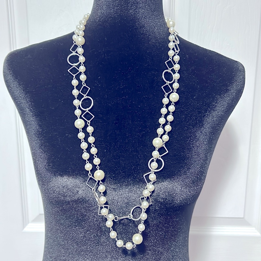 Extra Long Silver Marked C1946 Pearl Necklace - image 6